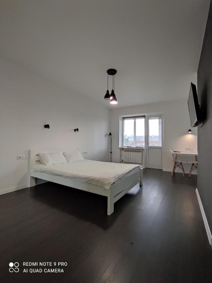 White Apartment Połtawa Zewnętrze zdjęcie